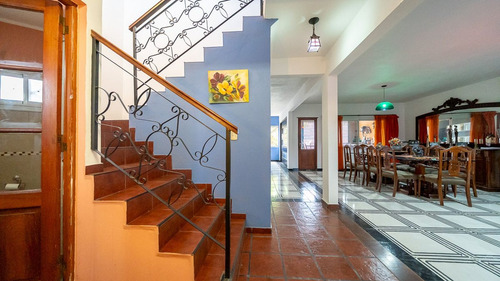 Venta Casa 5 Ambientes En Ciudad Madero