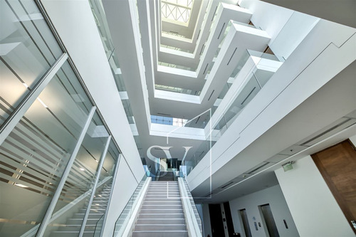 Planta Libre, Amplia Y Cómoda Oficina En Venta En Huechuraba