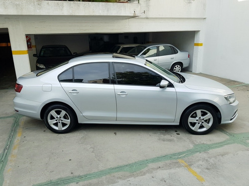 Volkswagen Vento 2.5 Advance Plus 170cv Tiptronic 2016