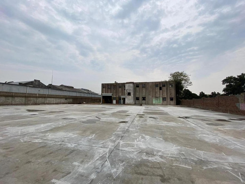 Imagen 9 de 14 de Excelente Galpón De 2400m2, Zona Industrial Neta. La Tablada