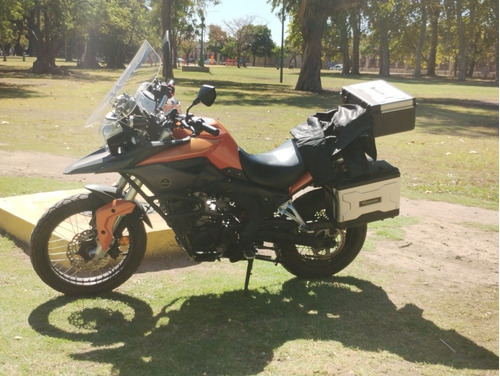 Corven Triax Touring 250