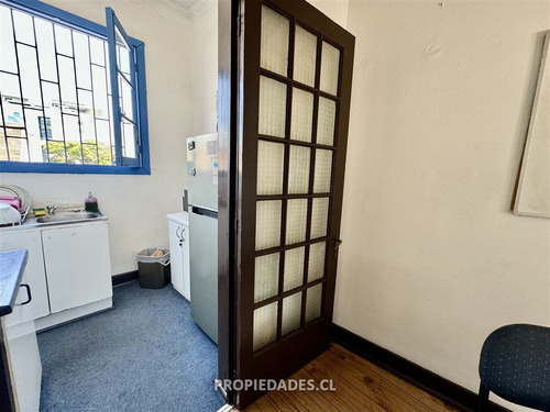 Amplia Propiedad En Venta Providencia