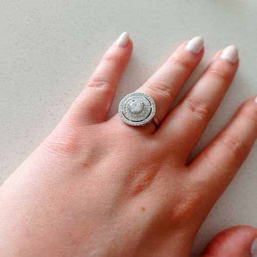 Imagen 4 de 6 de Anillo Plata Italiana 925 Y Circonitas Modelo Lúa