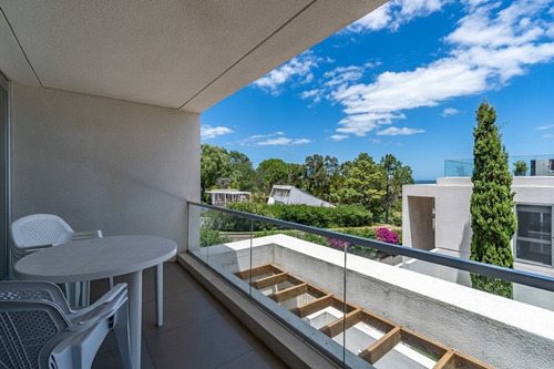 Imagen 2 de 16 de Apartamento 2 Dormitorios En Punta Ballena - Rinconada Del Mar