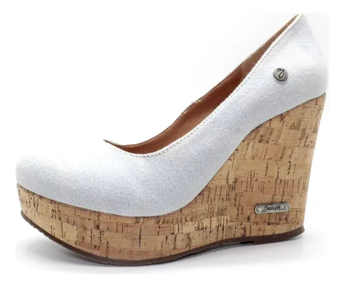 Scarpin anabela 2025