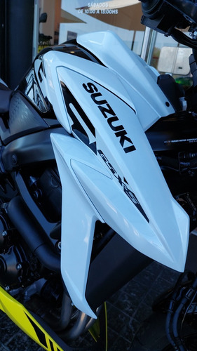 Imagen 4 de 25 de Suzuki Gsx-s 750 - El Regreso - No Kawa Z900, No Yamaha Jc