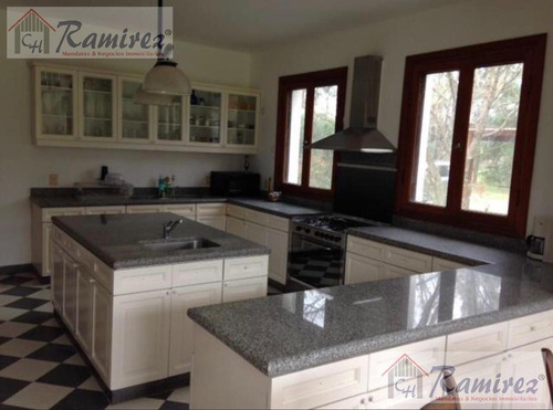 Imagen 3 de 30 de Excelente Casa De 580m² En El Argentino Farm Club De Lujan