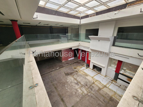 Local Comercial En Venta En Las Mercedes Terreno Caracas