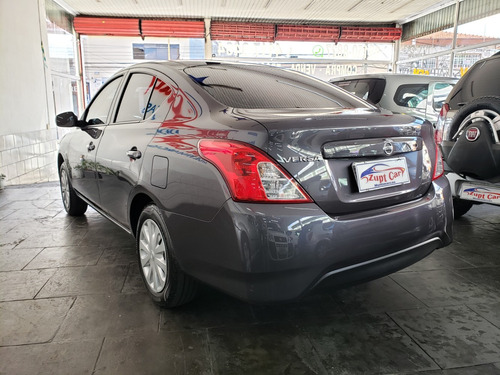 Nissan Versa 1.0 12v Conforto 4p