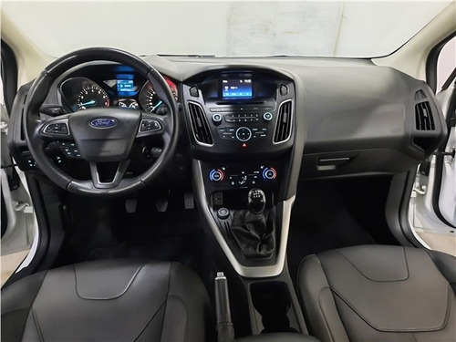 Imagem 6 de 7 de Ford Focus 1.6 Se Plus 16v Flex 4p Manual