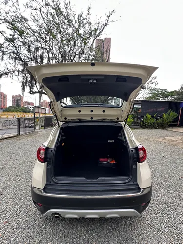 Renault Captur 2.0 Intens Automática