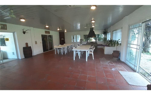Quinta Venta Paso Del Rey Con Pileta Climatizada