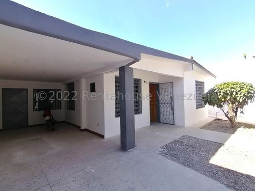 Imagen 1 de 30 de Casas Comercial En Alquiler En Zona Este Nueva Segovia Barquisimeto #23-6730 Daniela Linarez 04245390659 