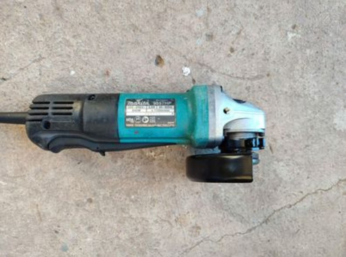 Amoladora 115 Makita