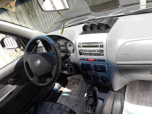 Fiat Palio Adventure 1.8 16v Locker Flex Dualogic 5p 2011