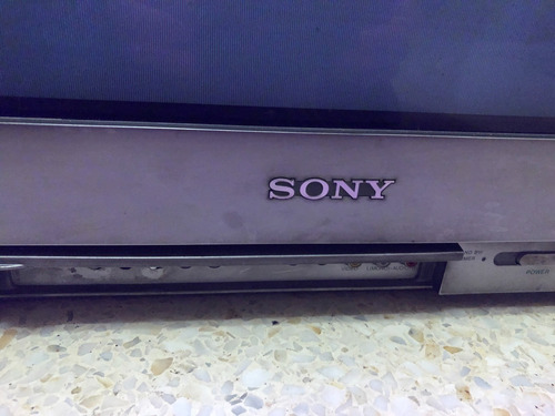 Imagen 3 de 5 de Tv Sony Wega 21 Pulgadas Para Reparar 20 Hulks