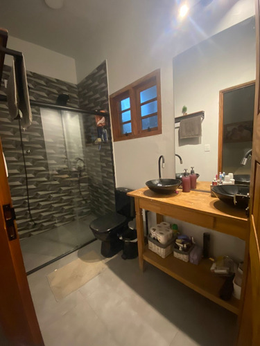 Chácara Em Ibiúna Terreno 876m E Lago - Casa + Edícula