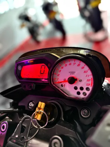 Yamaha Fz8 2013