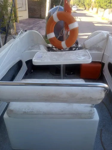 Lancha Cuddy 115 Hp 4t -oferta De Ctdo. Pmto