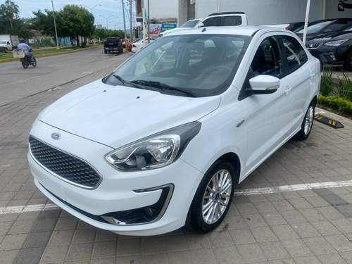 Ford Figo 1.5 Titanium Sedan At