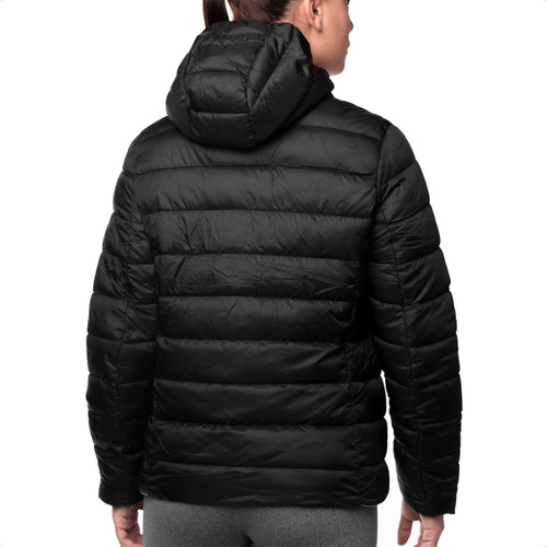 Imagen 2 de 5 de Campera Rush Town Nylon C/ Capucha Mujer Casual Negro