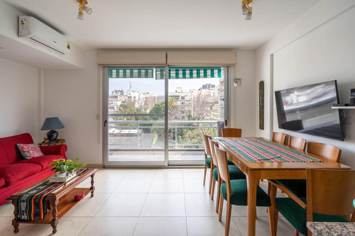 Venta Departamento De 2 Ambientes En Flores