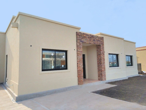 Imagen 9 de 10 de Casa Con Pileta En Venta Ubicado En Puertos, Escobar