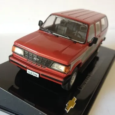 Carros Do Brasil - Chevrolet Veraneio Custom 1993 - 1/43