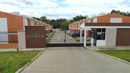 Imagen 5 de 6 de Vendo Casa La Calleja Bosque Residencial