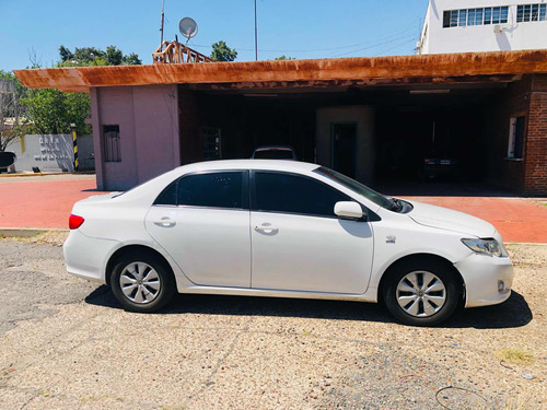 Toyota Corolla 1.8 Xli Mt