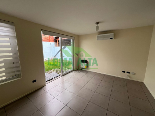 Casa De 4 Dormitorios Y 3 Baños Comuna De Puente Alto