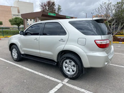 Toyota Fortuner 2.7l 4x4