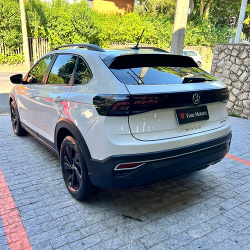 Volkswagen Nivus 1.0 200 TSI TOTAL FLEX COMFORTLINE AUTOMÁTICO