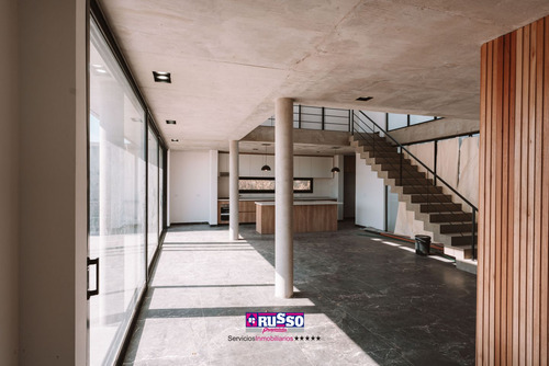 Venta Casa Barrio Cruz Del Sur San Vicente 4 Ambientes