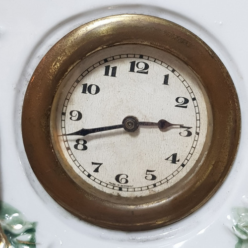 Imagen 3 de 10 de Antiguo Reloj Francés Perros Porcelana Alemania Mag 59213