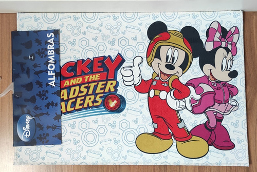 Imagem 2 de 2 de Tapete Infantil 60 X 40 Cm Mickey Roadster Racers Disney