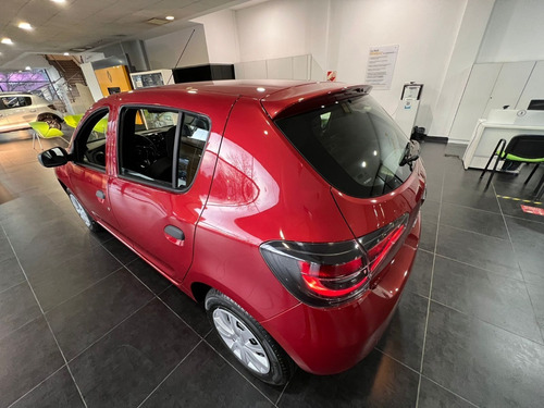 Imagen 3 de 15 de Renault Sandero Intense