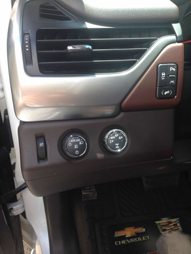 Imagen 5 de 15 de Chevrolet Tahoe 2016 5.3 Ltz 4x4 Mt