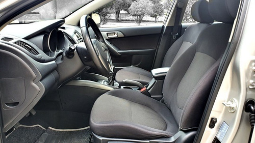 Kia Cerato Ex 1.6 Manual - Único Dono Ipva Total Pg