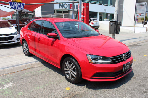 Volkswagen Jetta 2017 4p Trendline L5/2.5 Man