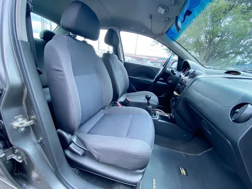 Chevrolet Aveo 1.6 Mt
