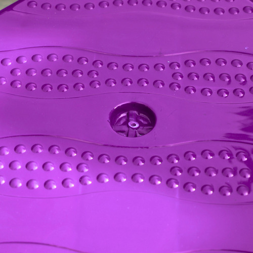 Banco Mr. Gadgets Banco De Plastico Clasico Color Morado Con Acabado Plastico De 45cm De Alto X 10u