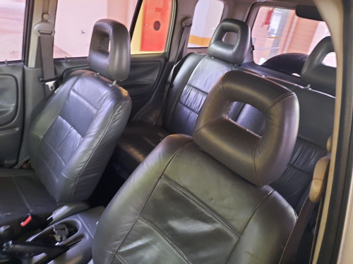 Chevrolet Tracker 2001 2.0 5p