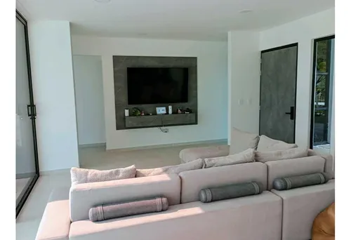 Finca Moderna En Sopetran En Venta