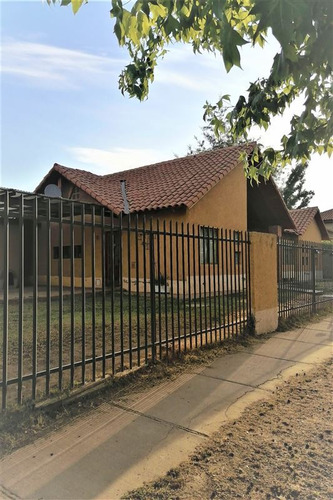 Casa En Venta De 4 Dorm. En Machalí Estancia 88 