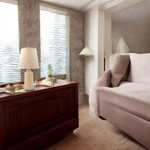 Luminária Abajur Creme Mesa Criado Quarto Com Cúpula