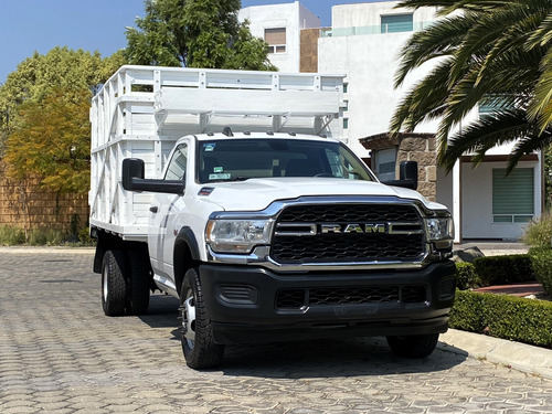 RAM 4000 5.7 Chasis Cabina Pl 4x2 Mt