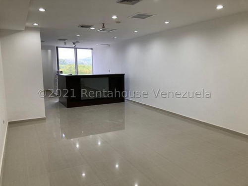 Imagen 2 de 12 de Leida Falcon Rentahouse Vende Oficina En Mañongo Naguanagua 22-25871 Lf