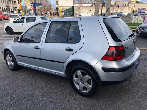 Volkswagen Golf 1.6 Comfortline