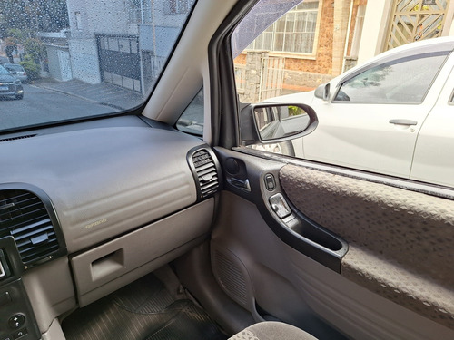 Chevrolet Zafira 2.0 MPFI ELEGANCE 8V FLEX 4P AUTOMÁTICO